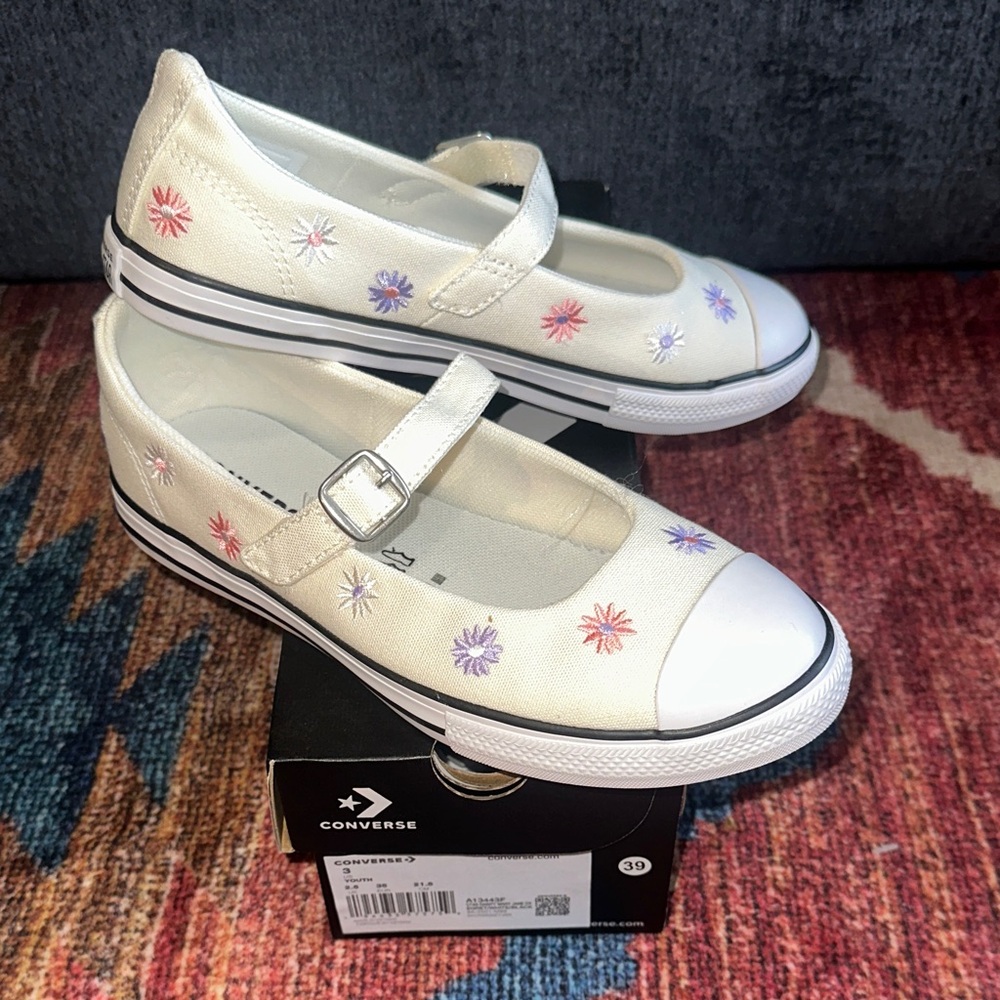 Converse Kids' Cream Floral Dainty Mary Jane Sneakers
